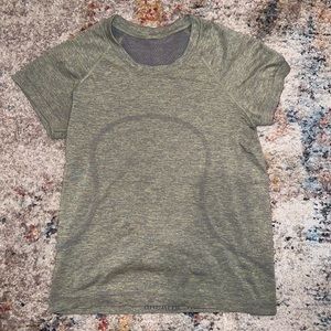 Lululemon swiftly tech race length short sleeve top